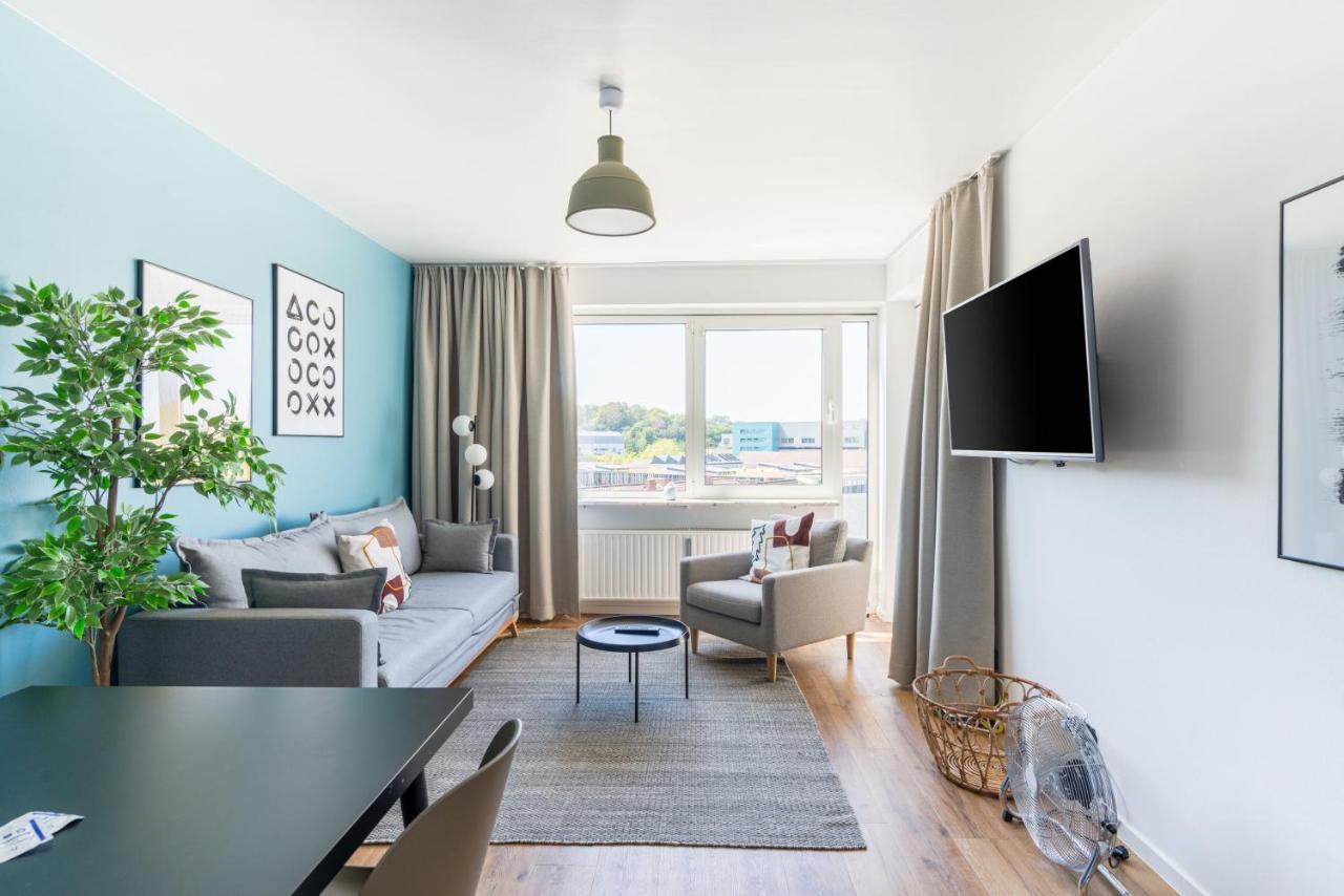Limehome Wolfsburg Porschestrasse Buitenkant foto
