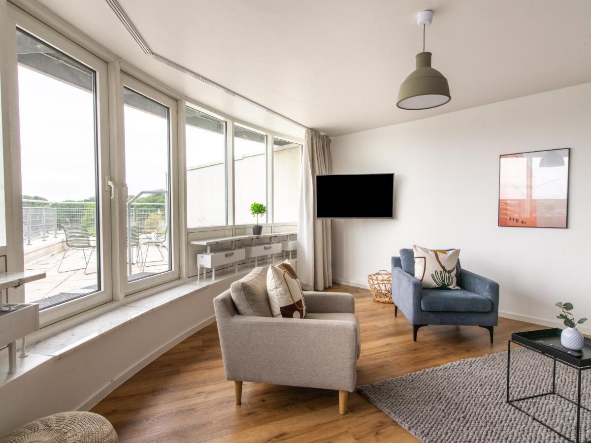 Limehome Wolfsburg Porschestrasse Buitenkant foto