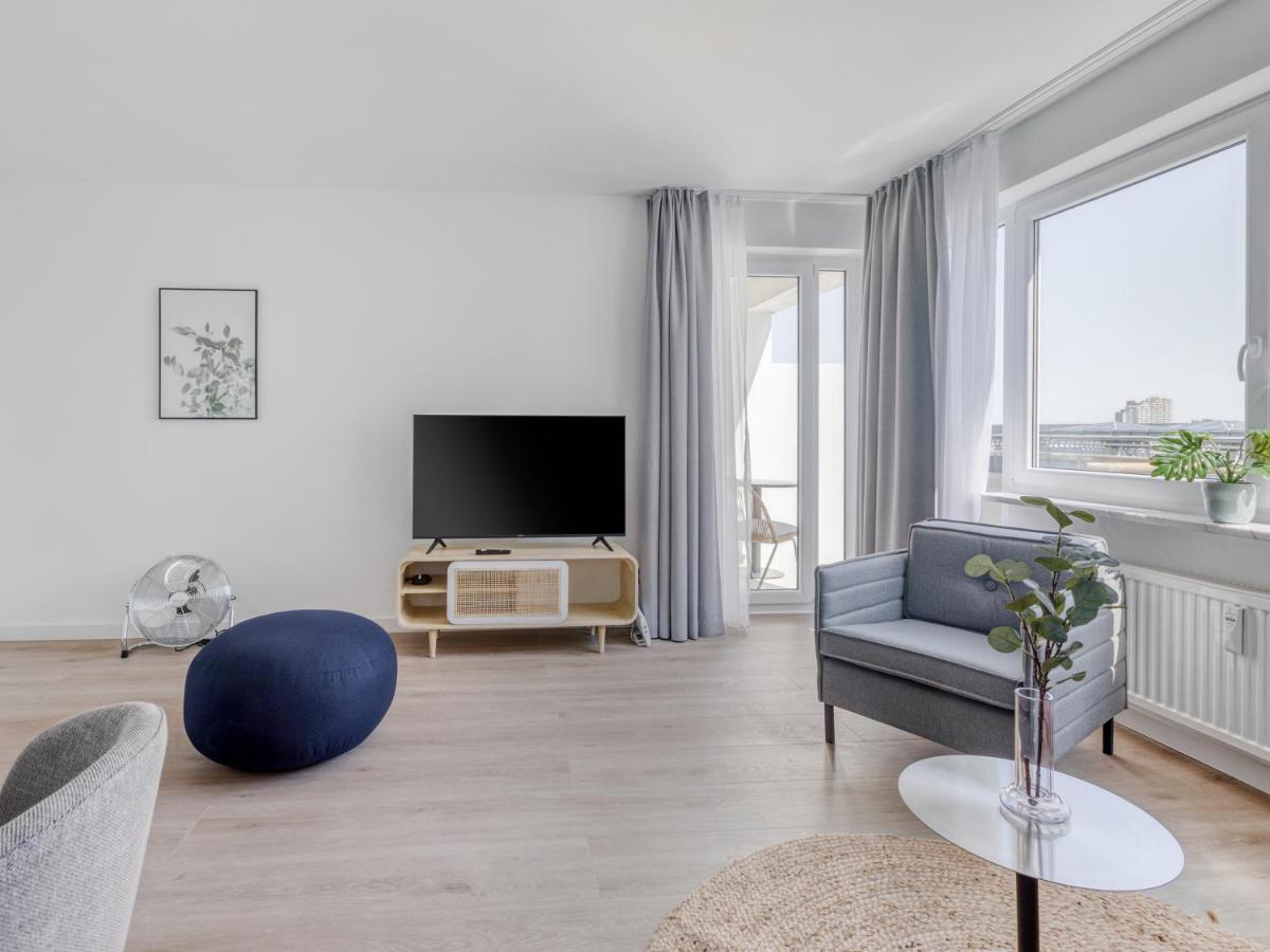 Limehome Wolfsburg Porschestrasse Buitenkant foto