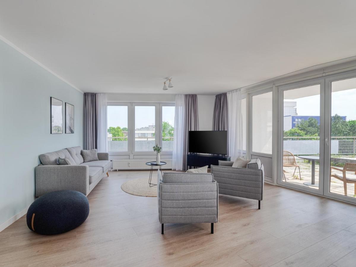 Limehome Wolfsburg Porschestrasse Buitenkant foto