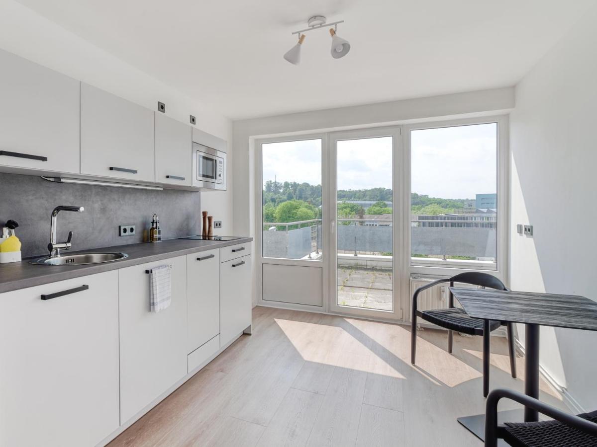Limehome Wolfsburg Porschestrasse Buitenkant foto